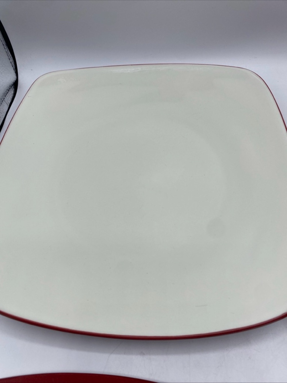 Noritake Stoneware Raspberry Colorwave 4 Square Plates 8 3/8" White / Red - Picture 3 of 6
